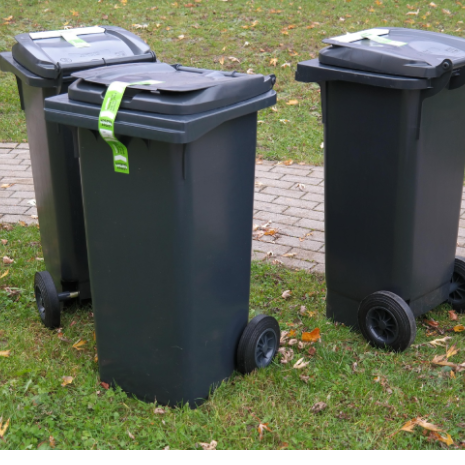 HDPE plastic wheelie bins